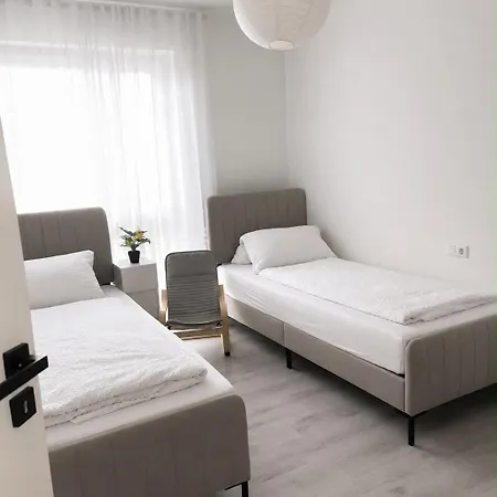 Monteurwohnung & Business Mit Terrasse & Parkplatz In Eg Lejlighed *